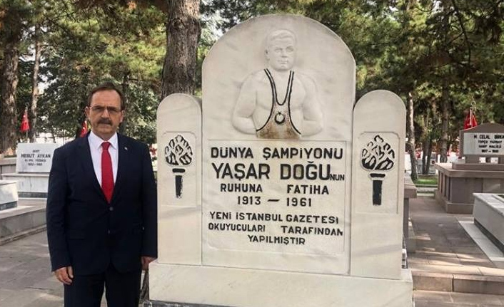 Başkan Şahin'den Yaşar Doğu Ziyareti: Türk milletinin gururu