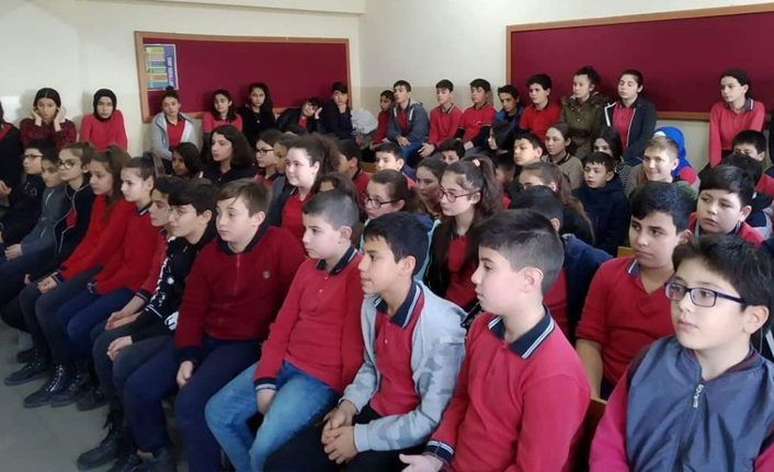 Görme Engelliler Derneği Nazmiye Demirel Ortaokulu'nda