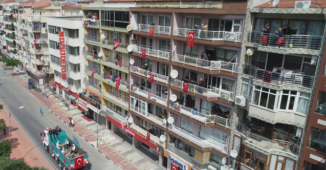 Manisa Büyükşehir Belediyesi'nden 23 Nisan'a Özel Coşk