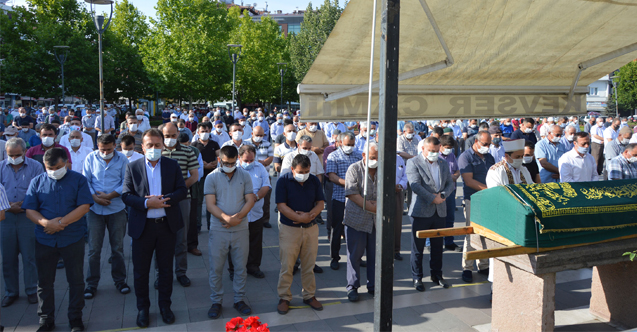 AK Parti Havza Yönetim Kurulu Üyesi Ahmet Kesin hayatını kaybetti