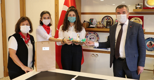 İlk Kıvılcım 1919 Yöneticileri Başkan Özdemir'i Ziyaret Etti