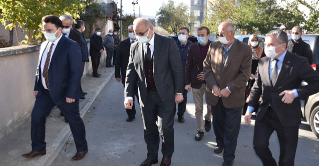 OMÜ Rektörü Ünal'dan 24 Kasım'da Anlamlı Ziyaret