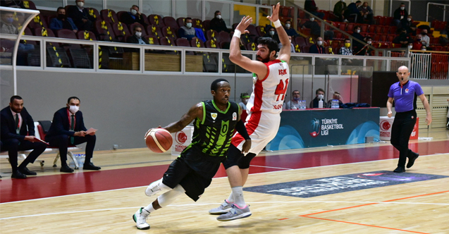 Semt 77 Yalovaspor-81 Manisa Büyükşehir Belediyespor-62