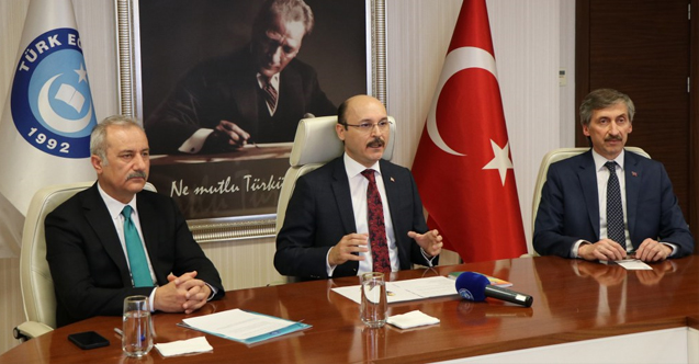 2023’e Doğru Türkiye’de Din Eğitimi ve Değerler Eğitimi Çalıştayı Başladı