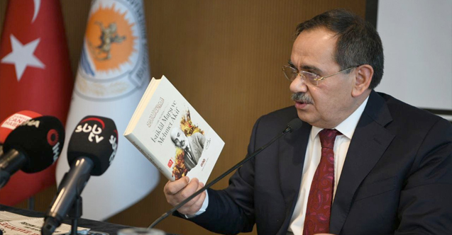 Başkan Demir, '100. Yılında İstiklal Marşı ve Mehmet Akif' kitabını tanıttı