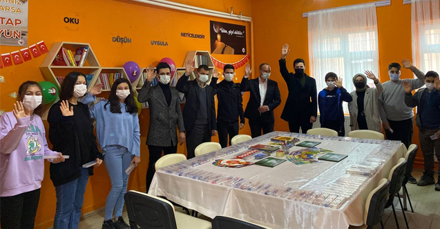 Akil Gençlik Topluluğu'ndan 17 İlçede 17 Kütüphane projesi