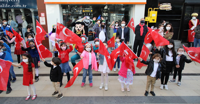 Çocuklarla Tekne Orucu ve 23 Nisan Etkinliği Bir Arada