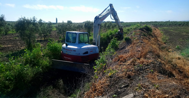 Daha Sağlıklı Bir Çevre İçin Derelerde Temizlik Sürüyor