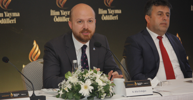 “İlim Yayma Ödülleri Türkiye’deki Bilimsel Çalışmalara Rol Model Olacak”