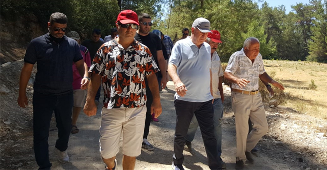 Ayyıldız Hareketi Lideri Özdağ, Akbelen'de Direnen Köylülere Destek Verdi
