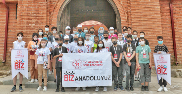 'Biz Anadoluyuz' projesi kapsamında Kastamonulu gençler Samsun'u gezdi