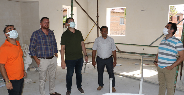 Karabörklü Cami'nin yerine, yeni cami inşa ediyor