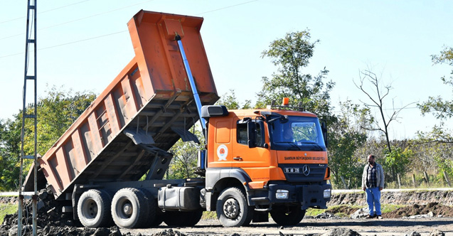 Çarşamba ilçesi Kızılot Bulvar Yolu'nda zemin hazırlıkları bitti.