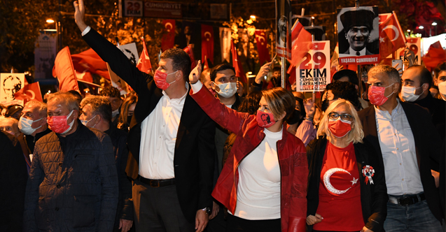 Cumhuriyet'in 98’inci Kuruluş Yıldönümünde Kutlamaların Merkezi Kadıköy Oldu