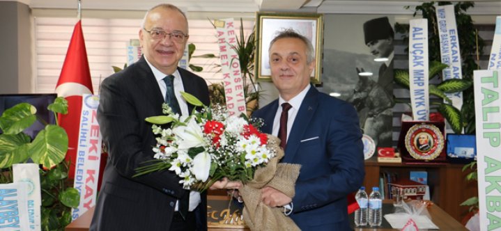 Başkan Ergün'den MHP İl Başkanlığı'na İade-i Ziyaret