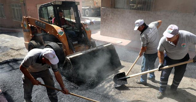 İlkadım Belediyesi Fen İşleri ekipleri ilçe genelinde üst yapı çalışmalarına devam ediyor