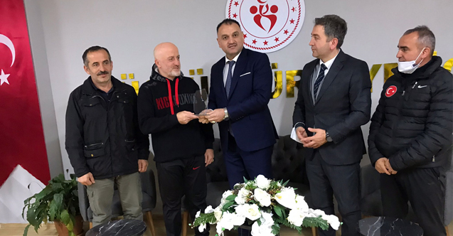 Kick Boks Dünya Dünya Şampiyonu Hasan Fahri Şen Salıpazarı’nda