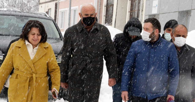 Yılmaz, Kar Etkisi Altında Olan Kavak ve Ladik'i Ziyaret Etti