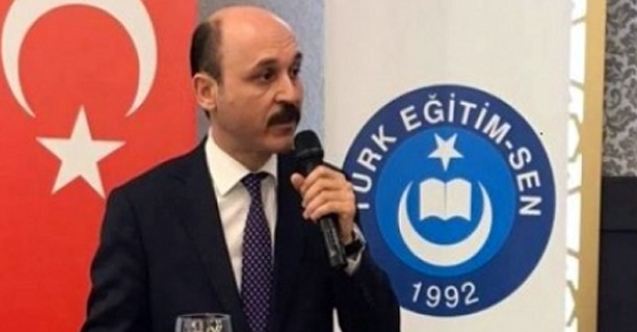 'ÇAĞ KAPATIP ÇAĞ AÇAN ECDADIMIZ İLE GURUR DUYUYORUZ'