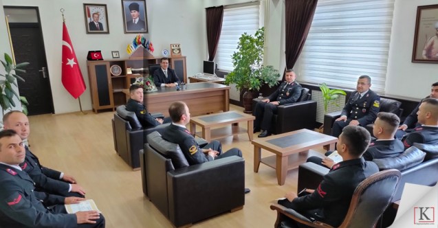 Salıpazarı Kaymakamı Burak Öz, İlçe Jandarma heyetini kabul etti.