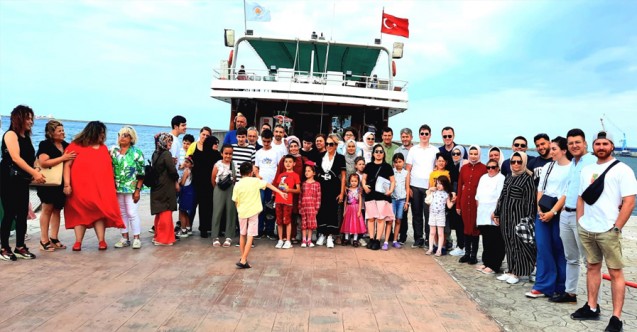 Otizmli Çocuklar Ve Aileleri 'Samsunum 1 Gemisi'nde Yaza Merhaba Dedi