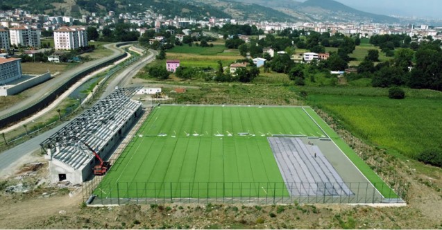 Tekkeköy Belediyesi modern bir ilçe stadını şehre kazandırıyor