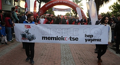 1919 metrelik Türk Bayrağı Atakum'da açıldı