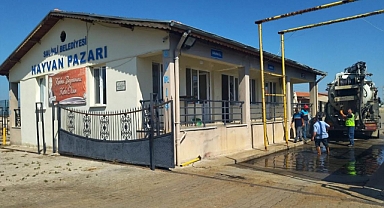 Manisa'da Kurban Kesim Alanları Bayrama Hazır