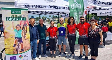TEMA Vakfı’ndan ‘ Farkında Mıyız ‘ pankartı