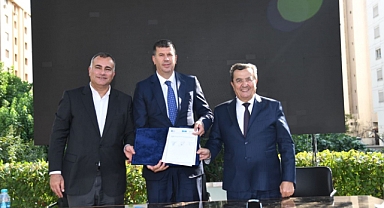 CHP’li 3 ilçe belediyesinden tarihi protokol