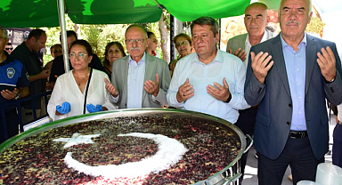 Geleneksel Aşure Günleri Manisa'da Devam Ediyor