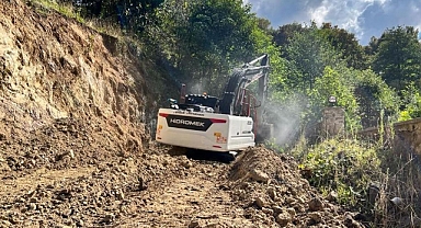 FATSA'DA YOL AÇMA ÇALIŞMALARI SÜRÜYOR