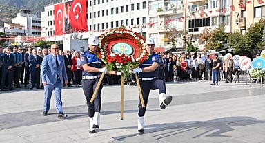 Manisa, Düşman İşgalinden Kurtuluşunun 101. Yılını Coşkuyla Kutladı