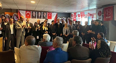 Tamer Osmanağaoğlu'ndan Kars Kongresinde Milli Vurgu