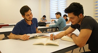 TÜGVA’DAN HEM YURT HEM BURS İMKANI