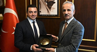 URALOĞLU MALTA ULAŞTIRMA ALTYAPI VE BÜYÜK PROJELER BAKANI AARON FARRUGIA'YI KABUL ETTİ