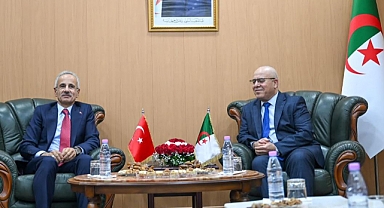 Uraloğlu, Türkiye ve Cezayir, Ulaştırma Koridorları İçin İş Birliği Yapmalı