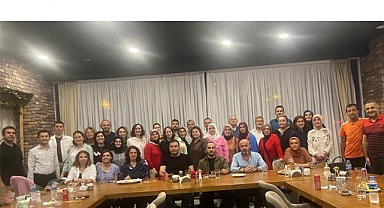 Bafra Fatih OrtaOkulu Müdürü Hasan ÇELENK'e Veda Yemeği