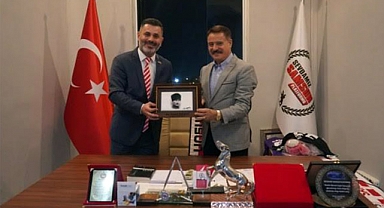 Cemil Deveci, Sevdamız Samsun Genel Merkezini Ziyaret Etti