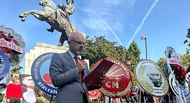 CHP Samsun: Nice yüz yılları kutlasın cumhuriyetimiz!