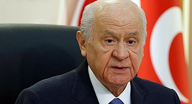Devlet Bahçeli, Türkiye Cumhuriyeti'nin 100. yıl dönümünü kutladı.