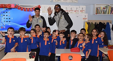 Potanın Tarzanları, Hedef Koleji’nde Öğrencilerle Bir Araya Geldi
