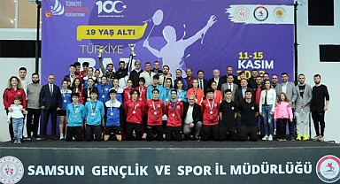 19 Yaş Altı Türkiye Badminton Türkiye Şampiyonası sona erdi