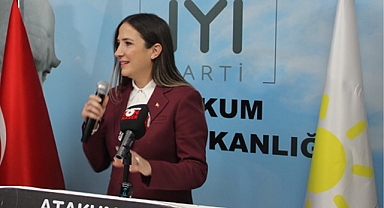 Selen Gülhan Çam, Atakum Belediye Başkanlığına aday adaylığını açıkladı