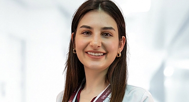 Çapraşık Dişler Diş Eti Hastalıklarına Yol Açabilir