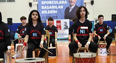 Özel çocukların gösterisi alkış aldı