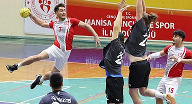 ÜNİLİG Hentbol Bölgesel Ligi Müsabakaları Manisa'da Tamamlandı