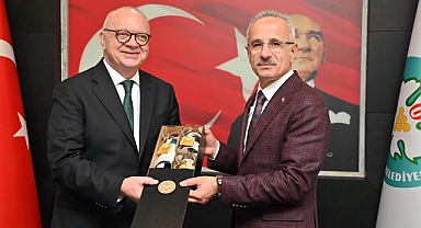 Başkan Ergün, Bakan Uraloğlu'nu Ağırladı