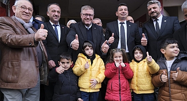 YENİDEN REFAH PARTİSİ SALIPAZARI'NDA GÖVDE GÖSTERİSİ YAPTI!