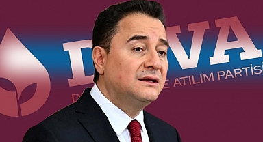 Ali Babacan'dan Gençlerin Sorunlarına Dikkat Çeken Çağrı
